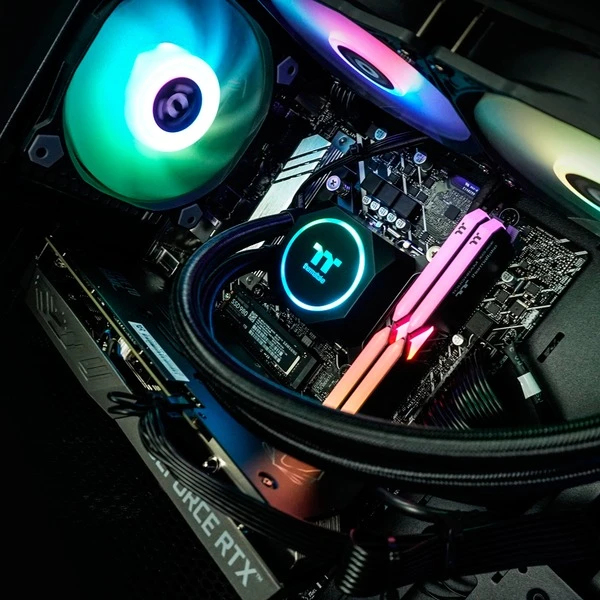 Thermaltake Calypso Black, Gaming-PC 13 Thermaltake Calypso Black, Gaming-PC – Bild 11